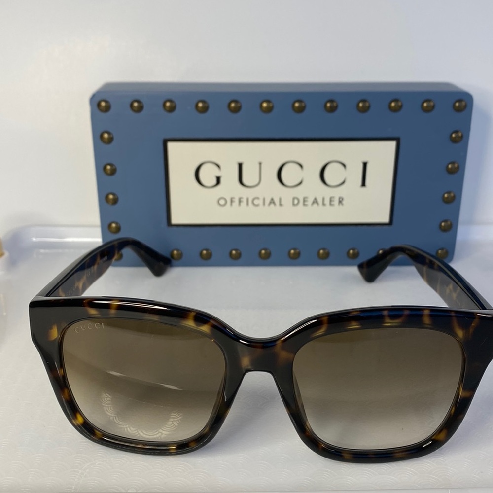 New🔥🔥 - GUCCI GG1338SK THICK RIM SUNGLASSES IN BROWN - Picture 3 of 16